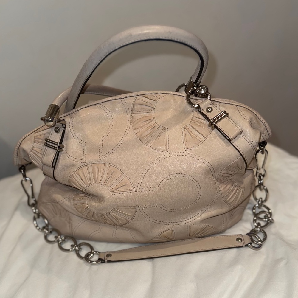 COACH MONOGRAM SHOULDER BAG - Picture 4 of 16
